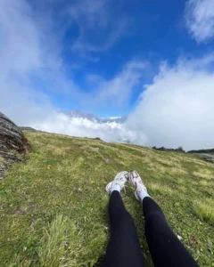 Delhi to Munsiyari Distance